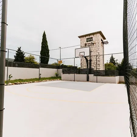 Villa Felicity B4